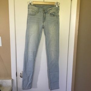 American Eagle light-wash skinny jeans